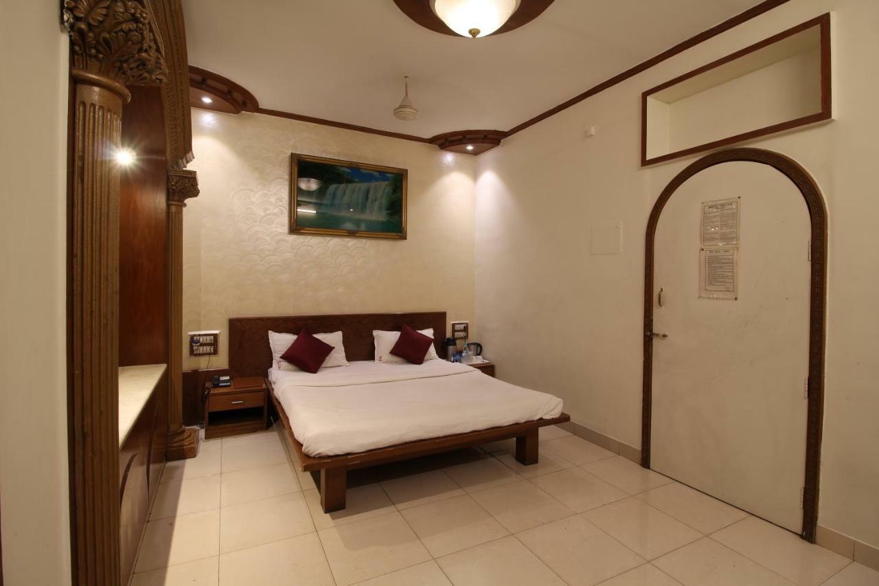 Hotel Shivam بونة المظهر الخارجي الصورة