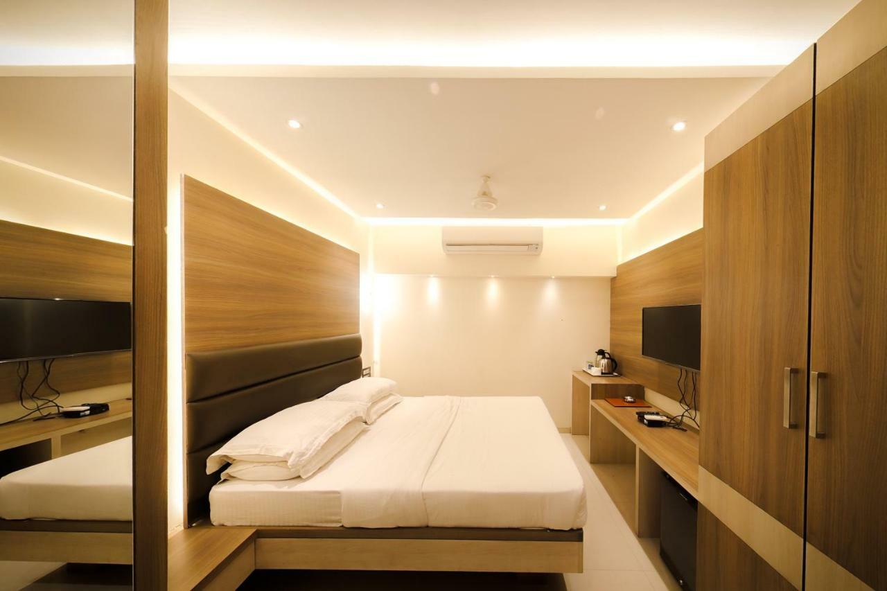 Hotel Shivam بونة المظهر الخارجي الصورة