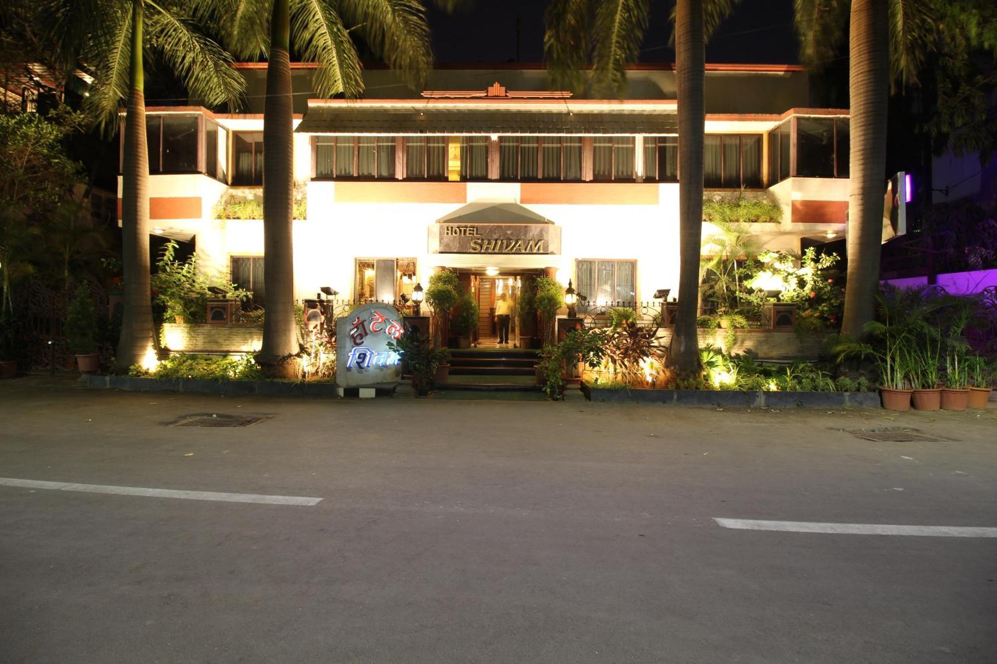 Hotel Shivam بونة المظهر الخارجي الصورة